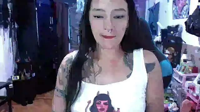AngelaQueen  online show from May 16, 6:28 pm