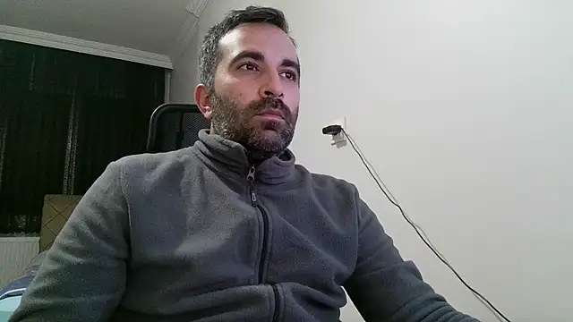 Snapshot of tgltplsr chatting on December 24, 9:33 pm tgltplsr online show from December 24, 9:33 pm