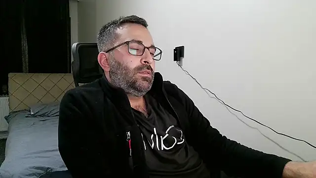 tgltplsr online show from December 3, 8:40 pm