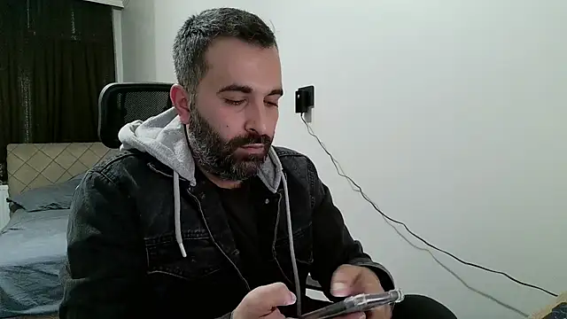 tgltplsr online show from December 18, 11:44 pm