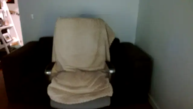 OliverO online show from February 7, 7:01 am