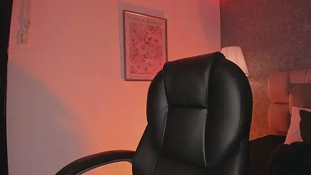 Snapshot of lena_banks chatting on January 31, 10:41 pm lena banks online show from January 31, 10:41 pm