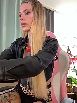 KittyKatyDream online show from May 15, 1:07 pm