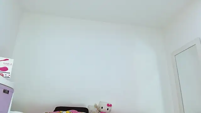 sashacreamy  online show from October 16, 10:22 pm