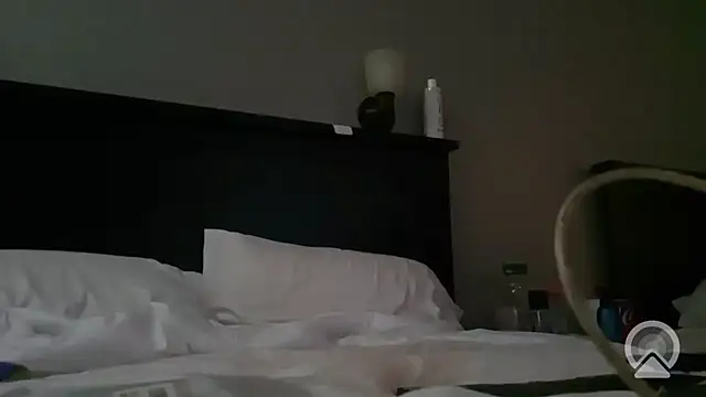 Snapshot of JunkieLiLMethWhore chatting on September 30, 12:15 am JunkieLiLMethWhore online show from September 30, 12:15 am