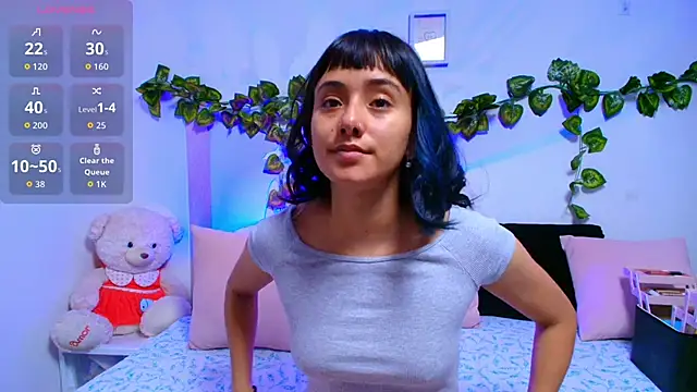 tati cardenas online show from September 30, 4:17 am