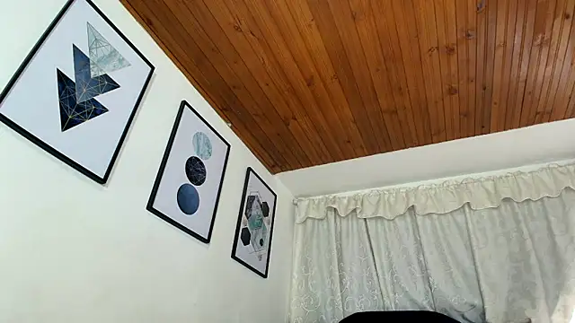 Snapshot of sam_her chatting on October 10, 9:03 pm sam her online show from October 10, 9:03 pm