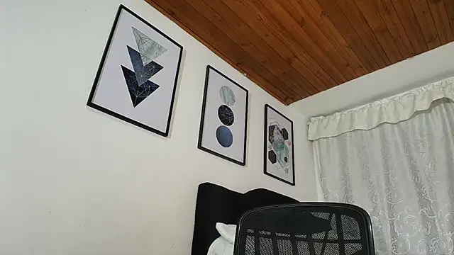 sam her online show from December 15, 12:59 am