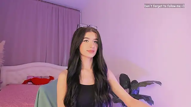 LauraCoy online show from October 5, 11:24 pm