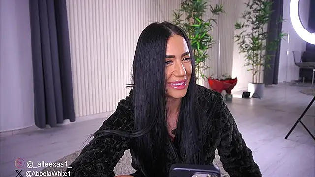 Abbela White online show from January 18, 9:24 am