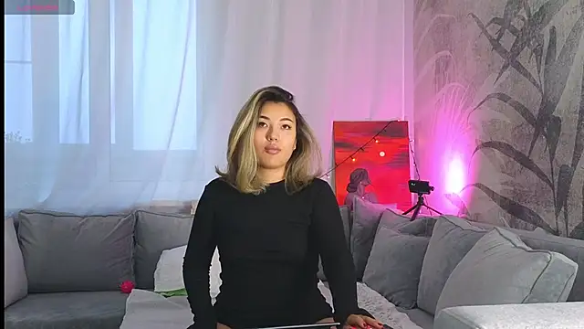 lily  foster online show from January 11, 6:45 am