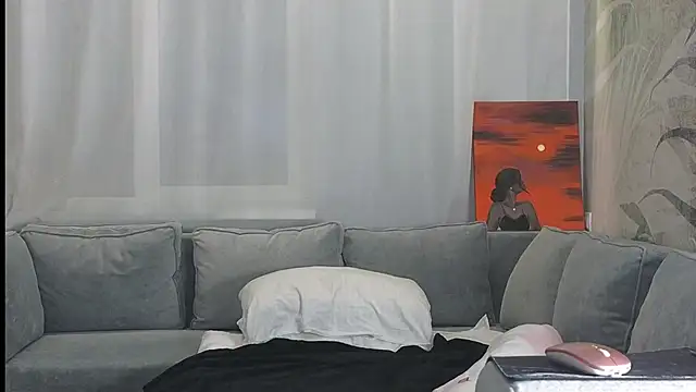 lily  foster online show from February 15, 4:45 pm