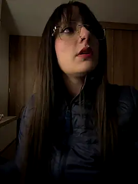 Megan lu2 online show from December 3, 5:53 am