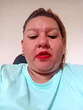 Snapshot of HORNY_MATURE25 chatting on February 24, 4:04 pm HORNY MATURE25 online show from February 24, 4:04 pm