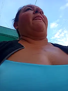 Snapshot of HORNY_MATURE25 chatting on October 1, 5:19 pm HORNY MATURE25 online show from October 1, 5:19 pm