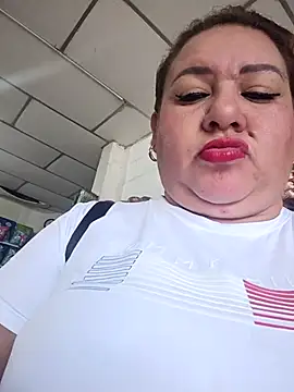 Snapshot of HORNY_MATURE25 chatting on January 17, 2:55 pm HORNY MATURE25 online show from January 17, 2:55 pm