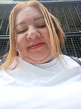HORNY MATURE25 online show from May 5, 7:11 pm