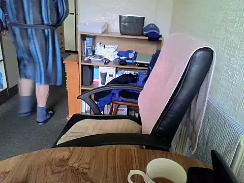 Snapshot of daddyflash chatting on February 13, 10:44 am daddyflash online show from February 13, 10:44 am