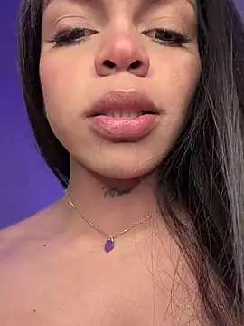 Snapshot of Charly_ chatting on January 11, 4:25 pm Charly online show from January 11, 4:25 pm