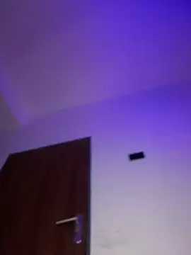 Snapshot of Charly_ chatting on February 13, 11:37 pm Charly online show from February 13, 11:37 pm