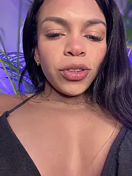 Snapshot of Charly_ chatting on February 26, 10:20 pm Charly online show from February 26, 10:20 pm