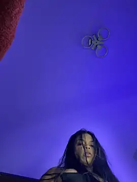 Snapshot of Charly_ chatting on February 28, 4:53 pm Charly online show from February 28, 4:53 pm