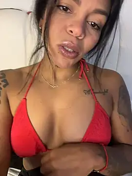 Snapshot of Charly_ chatting on October 31, 2:56 am Charly online show from October 31, 2:56 am