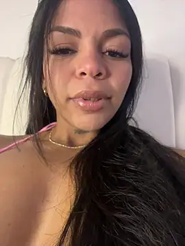 Snapshot of Charly_ chatting on November 2, 4:26 am Charly online show from November 2, 4:26 am