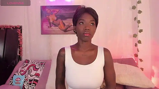 Snapshot of SamHill_1 chatting on February 25, 4:24 am SamHill 1 online show from February 25, 4:24 am