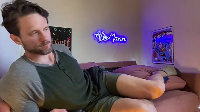 alexmannd online show from March 1, 8:00 pm