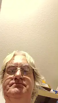 graham1980 online show from November 30, 2:26 am