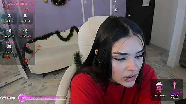 martinasaez online show from December 10, 9:54 pm