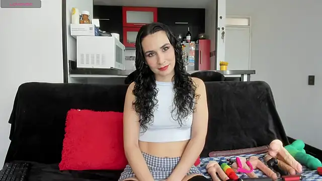 Layla Sia online show from May 13, 3:31 pm