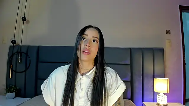 NoraDasilva online show from September 25, 12:58 am