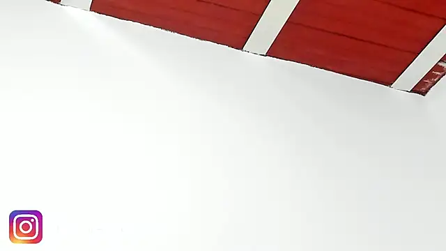 Snapshot of Kloe-squirts chatting on December 3, 2:30 am Kloe-squirts online show from December 3, 2:30 am