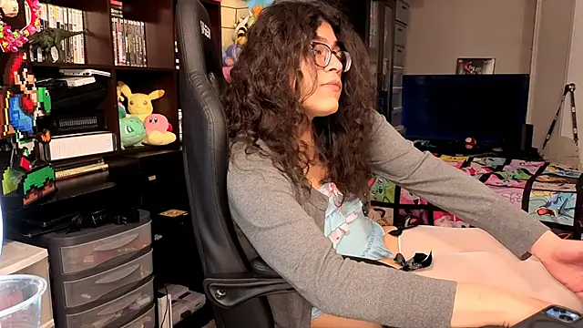 ShinyCherub online show from November 8, 1:28 am