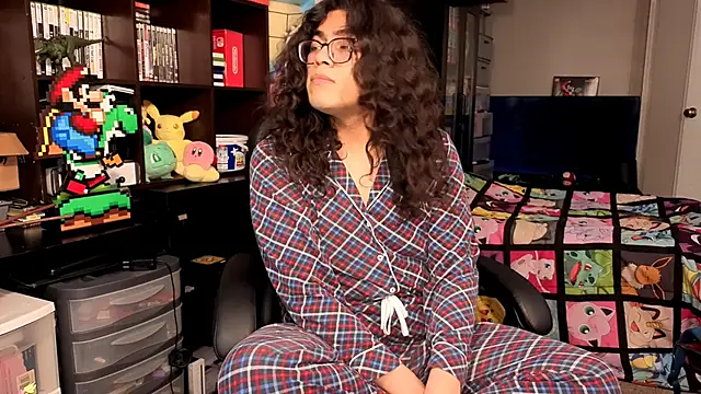 ShinyCherub online show from November 12, 1:28 am