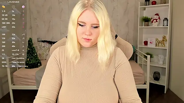 art lovee online show from December 22, 1:12 am