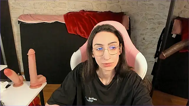 Mayala   online show from February 1, 2:15 pm