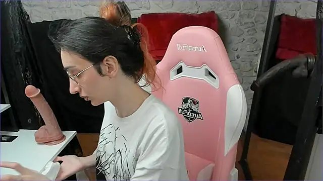 Mayala   online show from March 28, 10:09 pm