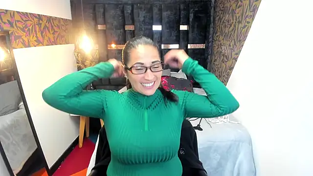 KatteMilf online show from April 17, 7:28 pm