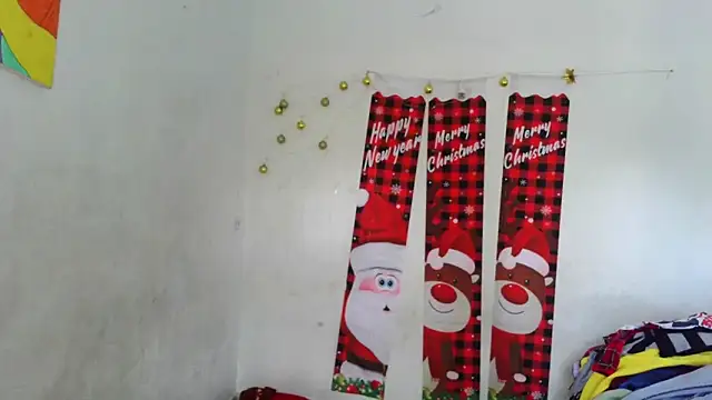 almaswan1 online show from December 18, 3:55 pm