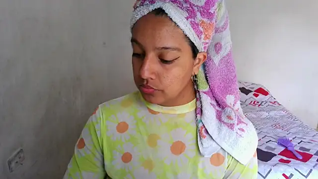 almaswan1 online show from January 8, 3:50 pm