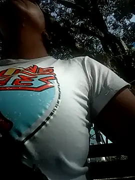 almaswan1 online show from January 13, 2:11 pm