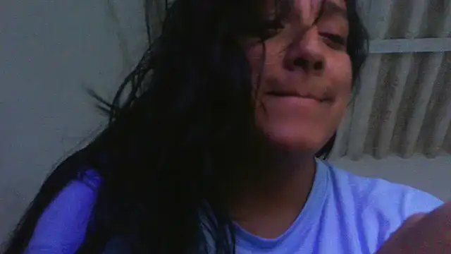 almaswan1 online show from March 6, 6:26 pm