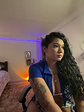 Snapshot of alexxandra_ferri_ chatting on May 28, 5:16 am alexxandra ferri online show from May 28, 5:16 am