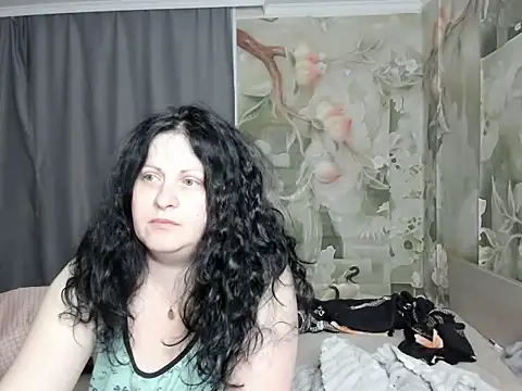 Snapshot of Lillian2 chatting on March 17, 3:15 pm Lillian2 online show from March 17, 3:15 pm