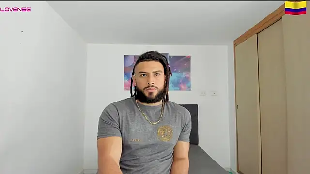 Louis marley   online show from December 18, 8:57 pm