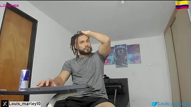 Louis marley   online show from March 13, 2:16 am