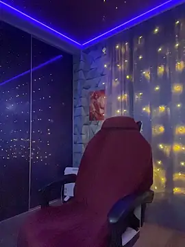 Snapshot of Queen_of_pain chatting on December 18, 6:08 am Queen of pain online show from December 18, 6:08 am